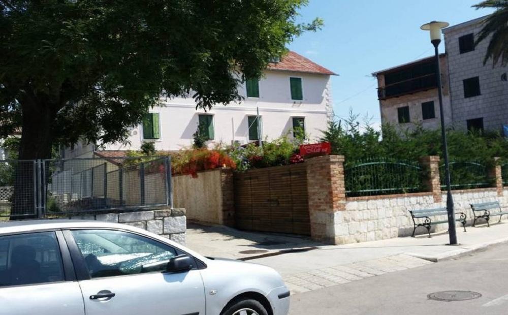 Apartments Mali Raj Vranjic Dış mekan fotoğraf