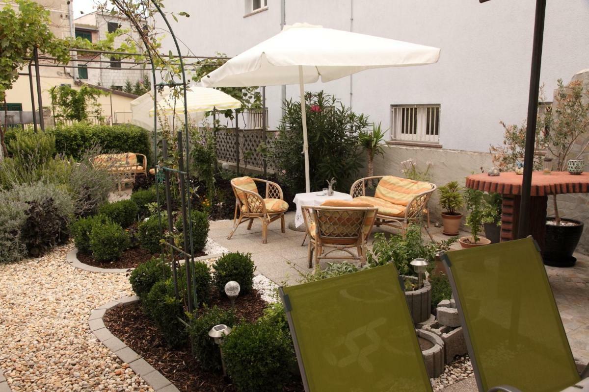 Apartments Mali Raj Vranjic Dış mekan fotoğraf